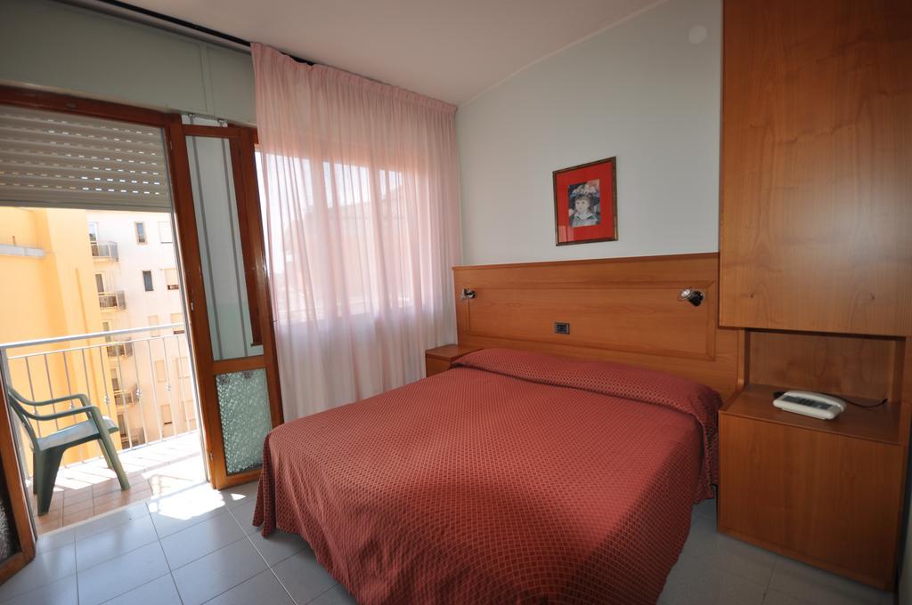 Hotel Real Sottomarina Oda fotoğraf