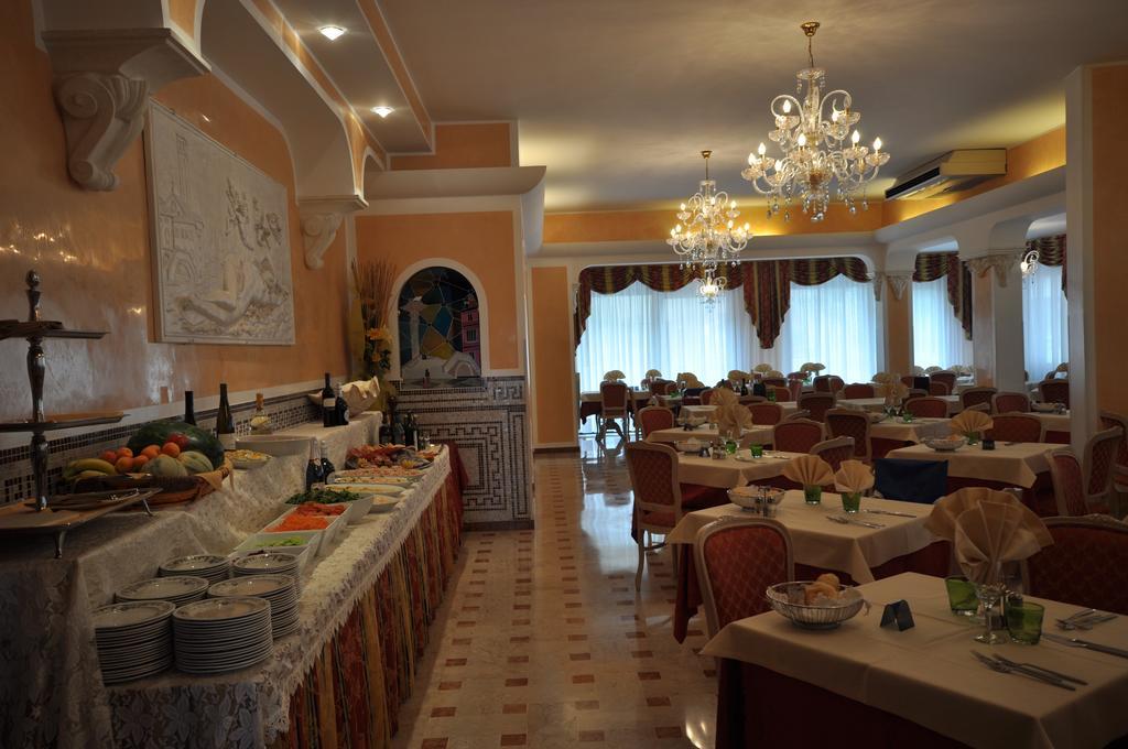 Hotel Real Sottomarina Dış mekan fotoğraf
