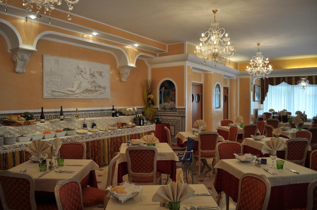 Hotel Real Sottomarina Dış mekan fotoğraf